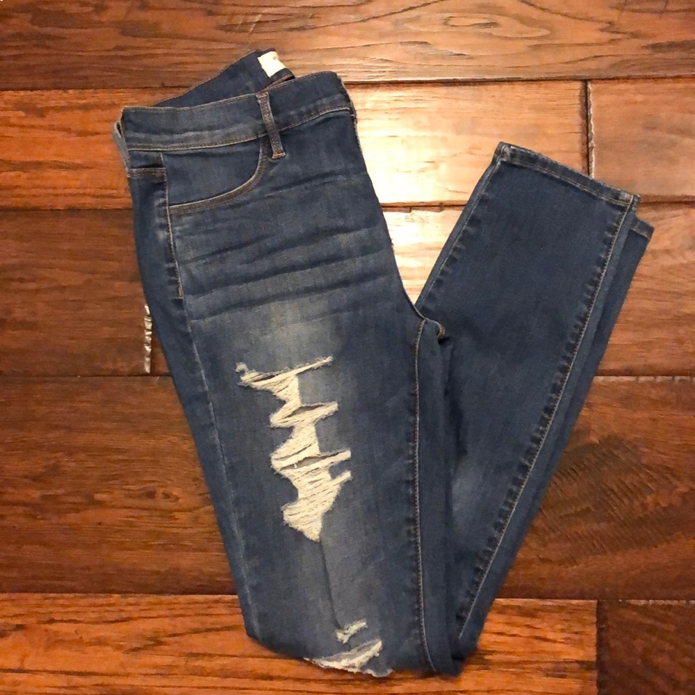 Pacsun shredded blue jeans!